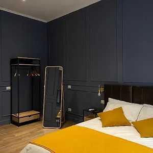 Allegra Rome