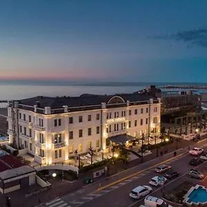 https://vime-kursaal-hotel.emilia-romagnahotels.net