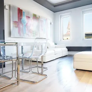  Apartamento Jewel Vista Duomo 100m Itália