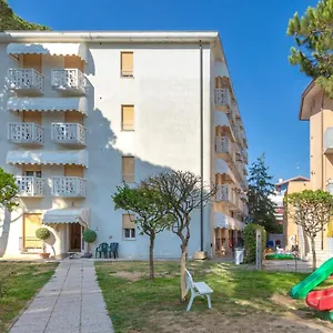 https://villa-delfa.hotelinveneto.com